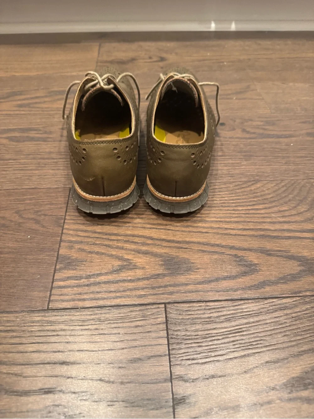 Cole Haan golden brown metallic Wingtip Brogues with Lug Sole zero’s. 9size men